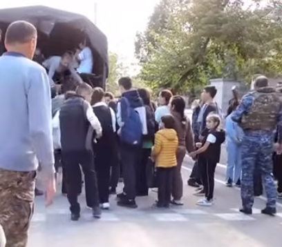 Shocking Escape: First Nagorno-Karabakh Evacuees Find Safety in Armenia – You Won’t Believe Their Emotional Reunion!